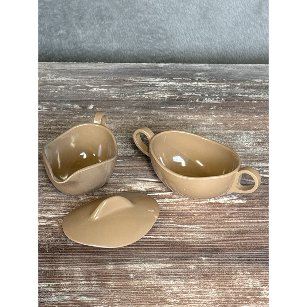 Melamine Vintage Retro Brown Lidded Creamer and Sugar Set 1950s